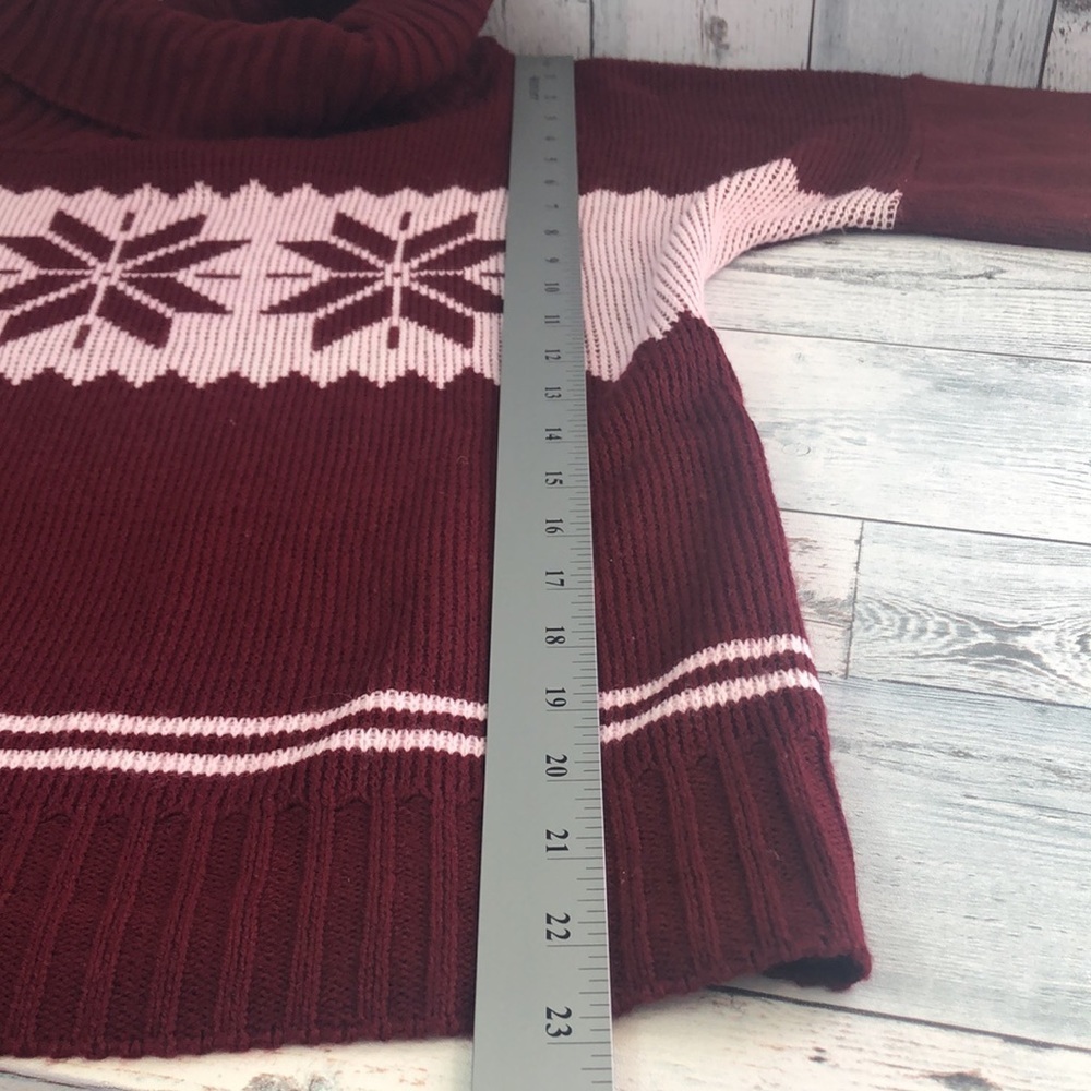 Snowflake Cowl Neck Sweater Large - Picture 5 of 5